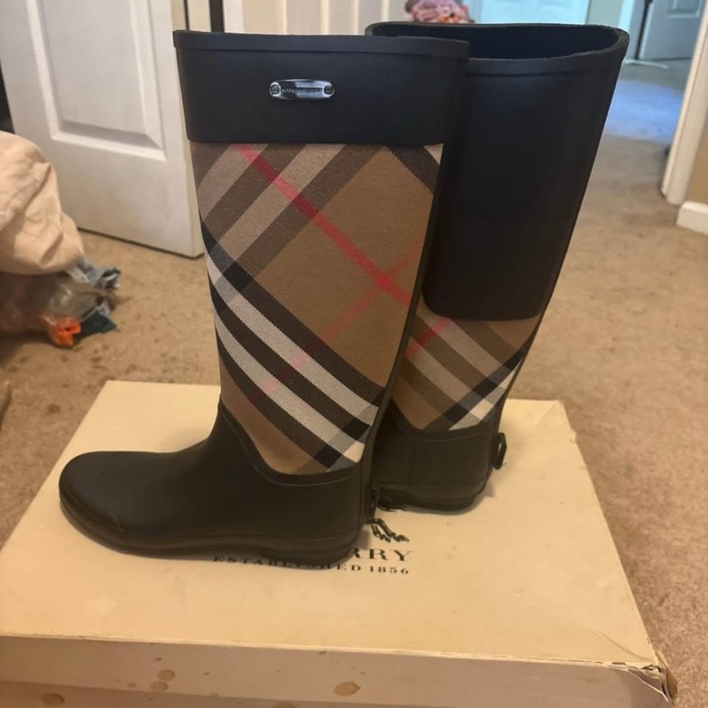 Burberry Check Panel Rain Boots - Picture 3 of 4